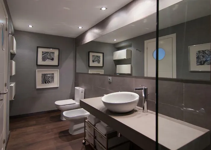 Warhol Апартаменти *